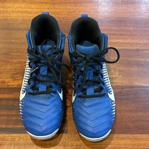 Men’s size 8 Nike alpha lacrosse / football cleats